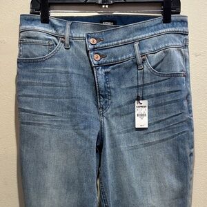 Express Women's Light Blue High Rise Jeans